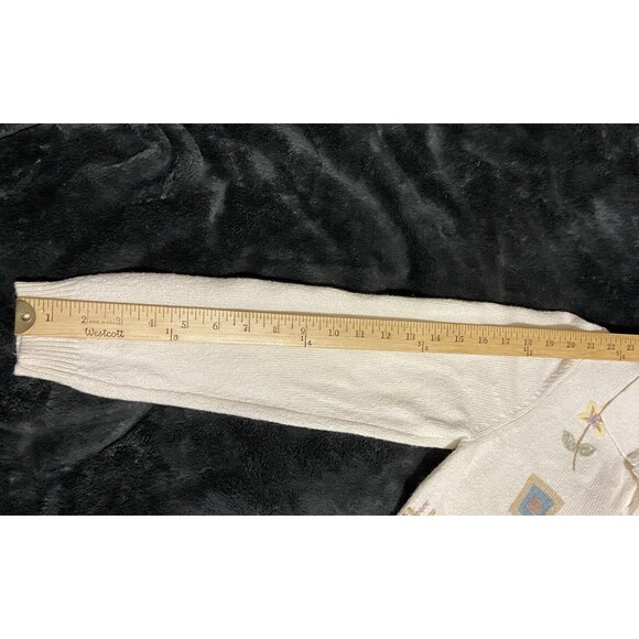 Alfred Dunner Petite PM Sweater Vintage Embroidered Floral Beaded White Cotton - Picture 11 of 13